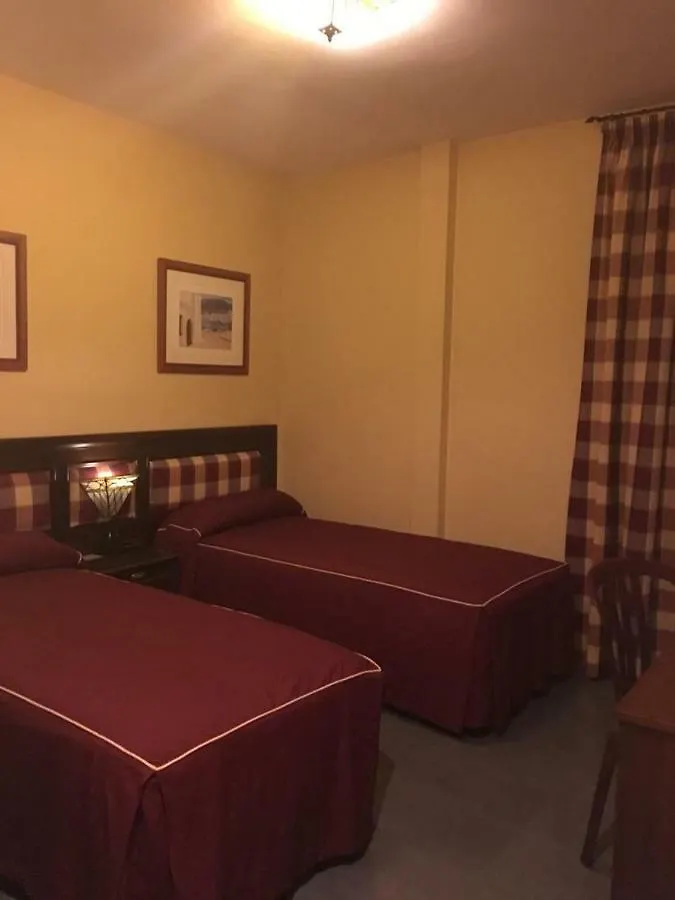 Ξενοδοχείο Hostal Penajara Μαρμπέλλα